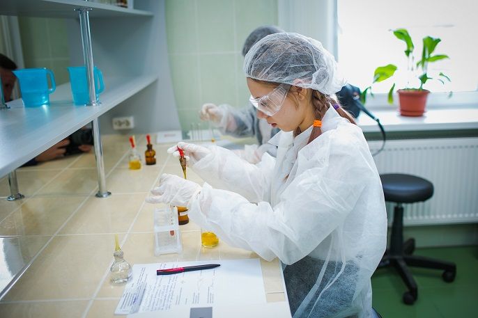 Сегодня в Ухте в пятый раз стартовала республиканская олимпиада по химии