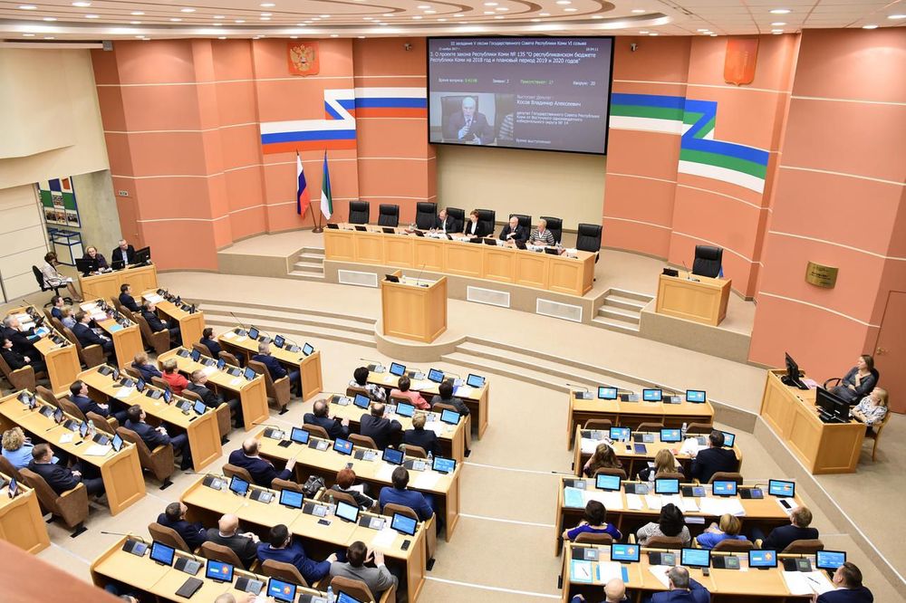 Депутатов Госсовета, получающих зарплату, станет больше