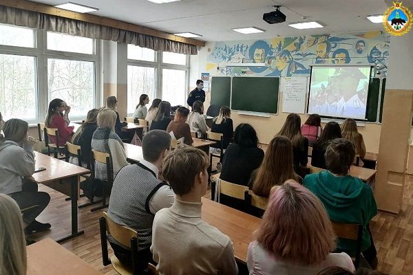 Ухтинцам  рассказали о преимуществах поступления в вузы ФСИН России