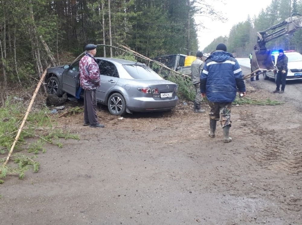Два человека пострадали в столкновении авто на трассе Ухта-Шудаяг