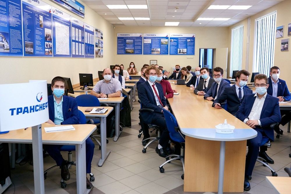В АО "Транснефть-Север" завершилась студенческая секция научно-технической конференции молодежи