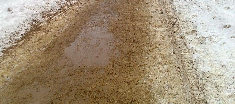 В Ухте планируют высыпать на дороги 750 тысяч килограмм технической соли