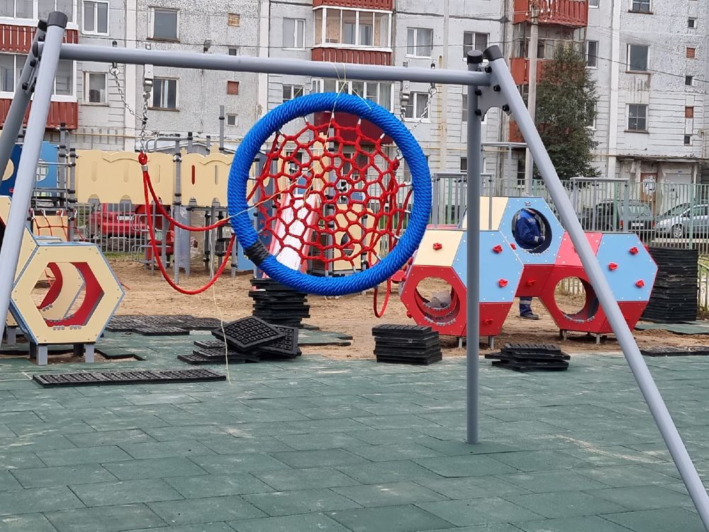 Мы строили, строили: Игровой парк в Ухте  за 5,8 миллионов все еще не достроили