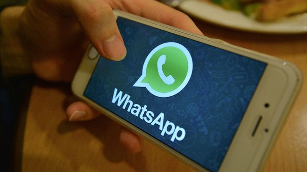 WhatsApp впервые оштрафовали за отказ локализовать в РФ данные пользователей