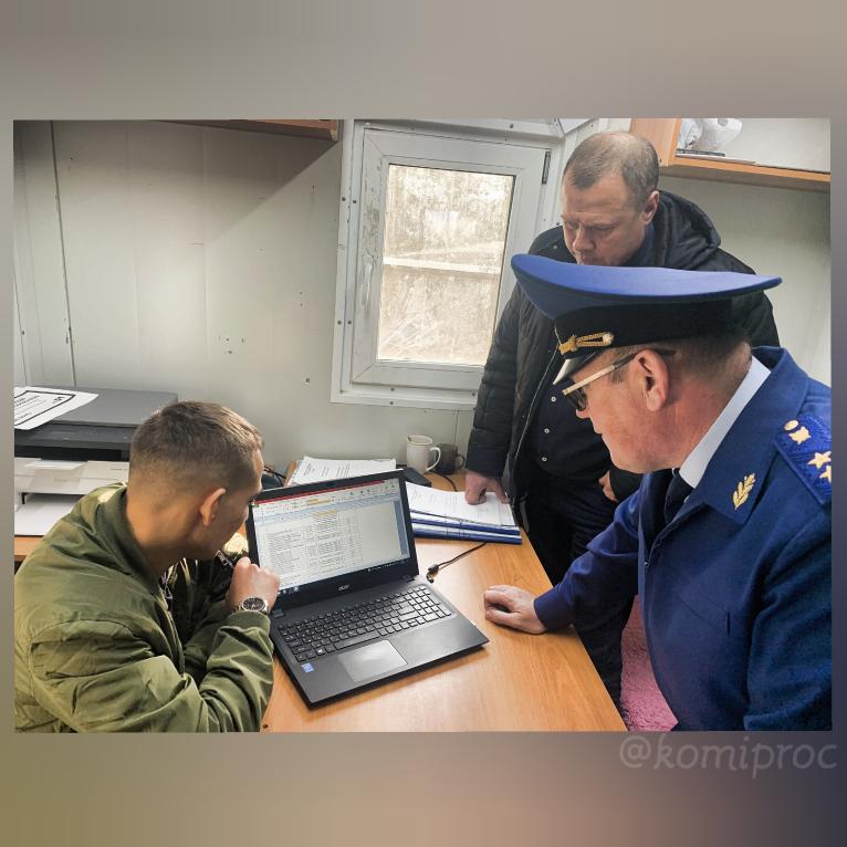 Прокурор республики проверил  строительство водоочистных сооружений под Ухтой