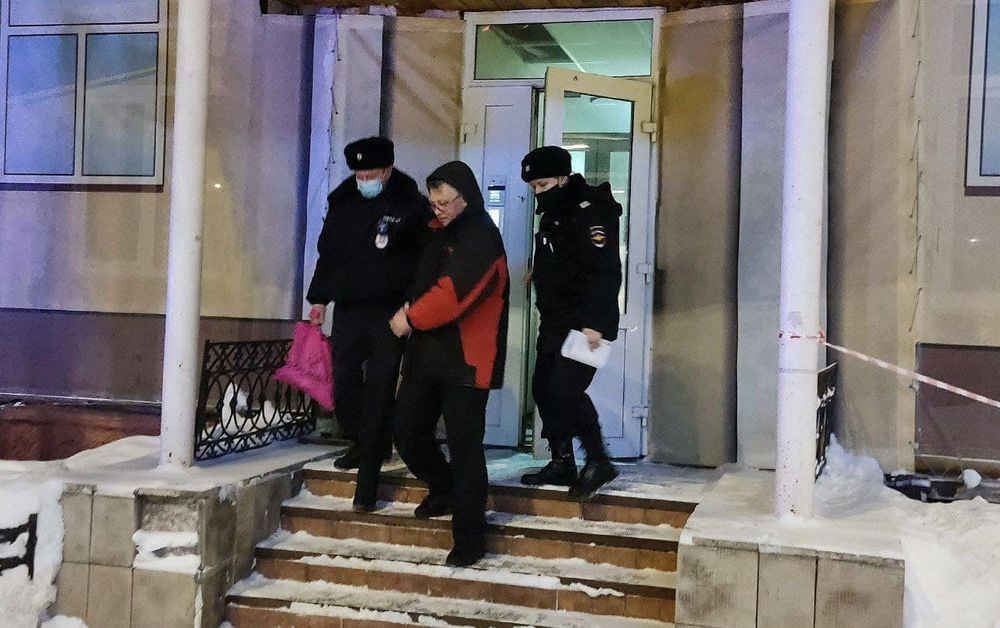 Пятницы возвращаются? В Сыктывкаре задержали сотрудника администрации