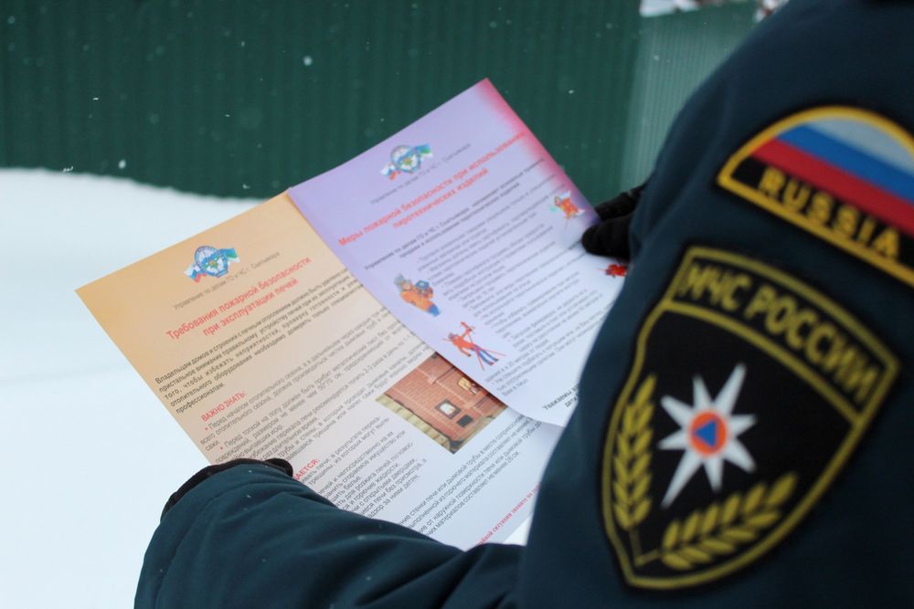 Ухтинцев встревожил похожий на газ запах в подъезде многоквартирного дома