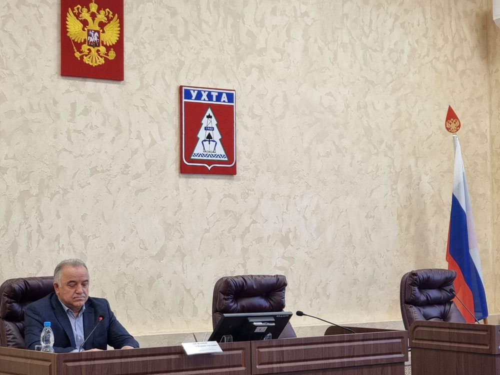 От фонтанов до собак: Администрация Ухты возобновила общегородские планерки