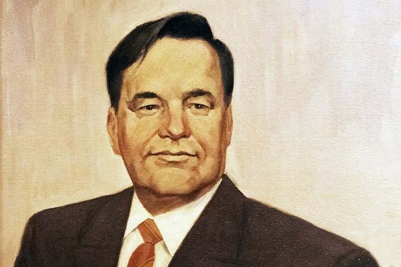 В Ухте на одного Почетного гражданина стало больше