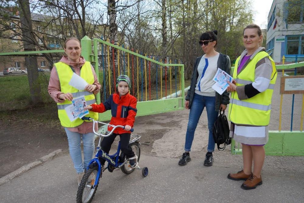 Ухтинским велосипедистам напомнили, что ПДД надо соблюдать