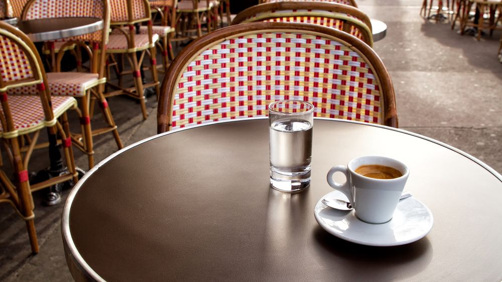 Жители и гости Коми потратили за полгода в ресторанах и кафе 5,9 миллиарда рублей