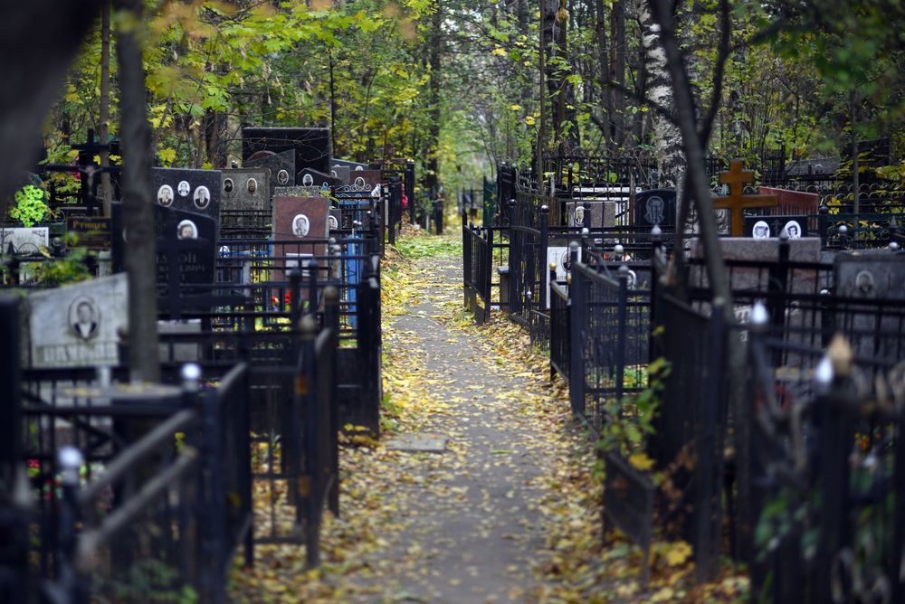 Администрация Ухты объявила аукцион на перевозку тел умерших, личность которых не установлена