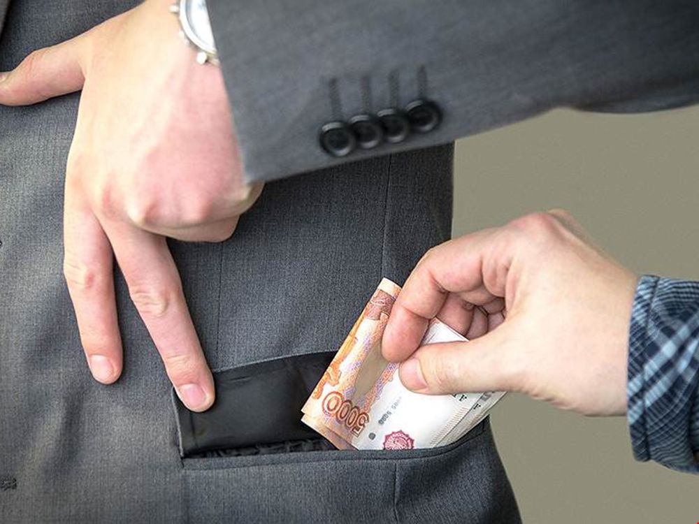 Максимальный размер взятки в Коми составил 1 миллион  250 тысяч рублей