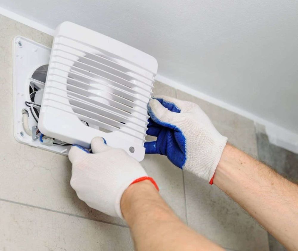 Надлежащее содержание вентиляционных каналов и дымоходов является важным правилом при обращении с газовыми приборами