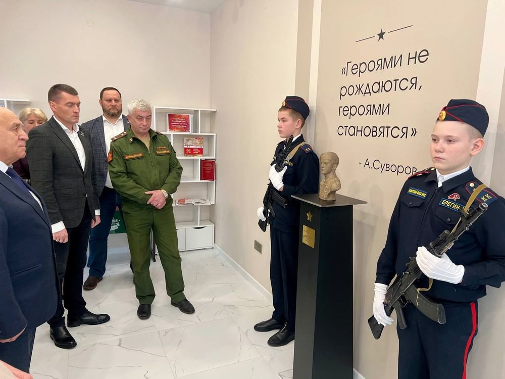 АО «Транснефть – Север» оказало помощь школе в Республике Коми в открытии Комнаты Славы героя СВО