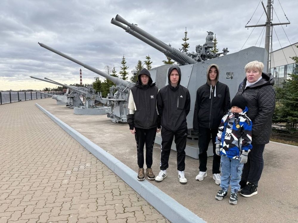 АО «Транснефть – Север» организовало экскурсии по местам боевой славы для воспитанников детского дома Республики Коми