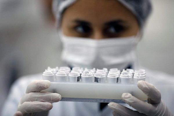 Минус одна лаборатория, проводившая исследования по COVID-19