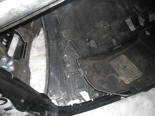 В Ухте сгорело два автомобиля
