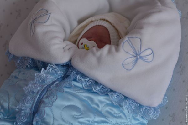 Многодетная мать из Выльгорта шокировала родных, вернувшись из роддома без младенца. Следователи выяснили, что произошло с ребенком.