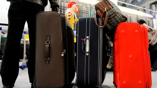 Ассоциация туроператоров России (АТОР) заявила о начале массовой аннуляции туров в Краснодарский край из-за анонсированных властями региона ограничений, связанных с пандемией
