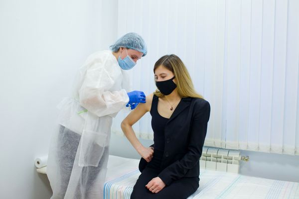 В АО "Транснефть-Север" завершена первичная вакцинация работников от коронавирусной инфекции