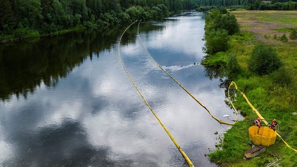 АО «Транснефть – Север» провело учебно-тренировочные занятия на подводных переходах магистральных нефтепроводов