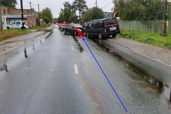 Нетрезвая ухтинка с семилетним ребенком в машине спровоцировала ДТП