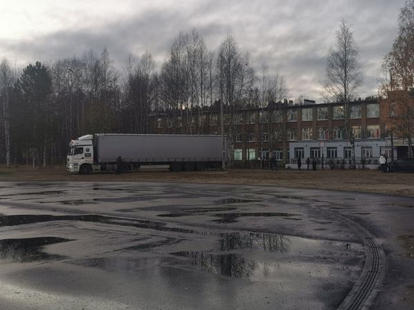 В Дальнем спортивный объект строят с отставанием от графика. Подрядчика ждут штрафы