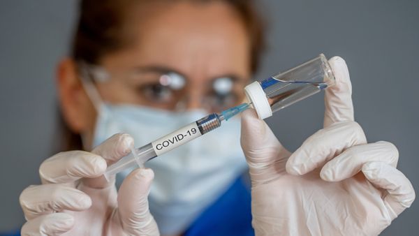 Сыктывкарку оштрафовали за разглашение ковидного диагноза знакомой