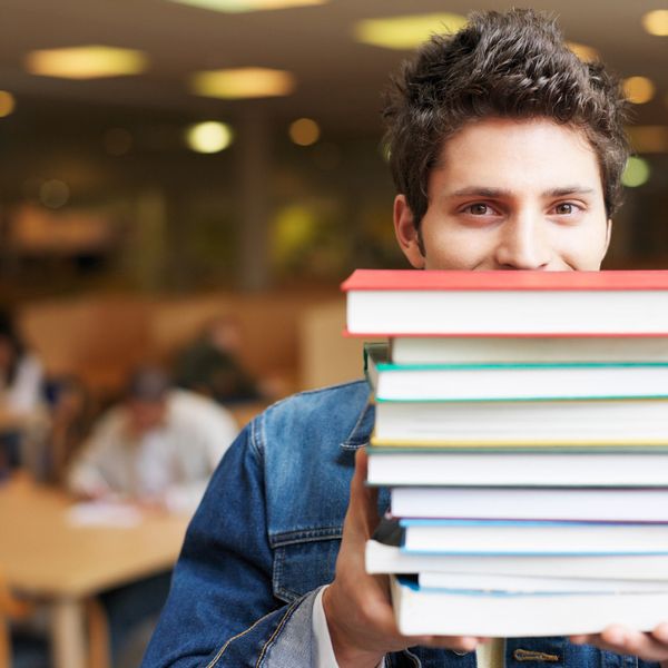 Минпросвещения предложило прекратить прием в колледжи по 43 профессиям