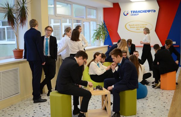 В Ухтинском техническом лицеи
им. Г. В. Рассохина организовали зону досуга