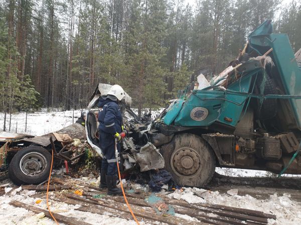 В Ухте в аварии погибло два человека