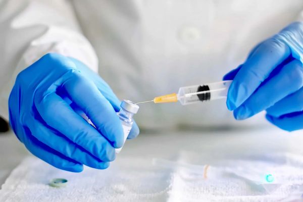 В Коми объявили обязательную вакцинацию от коронавируса для жителей старше 60 лет