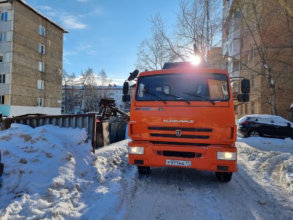 Нелегкая это работа быть водителем мусоровоза