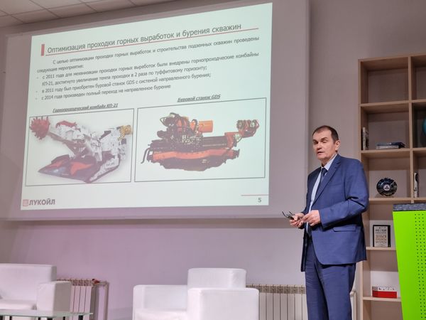 Нефтяники ищут среди выпускников школ будущих сотрудников
