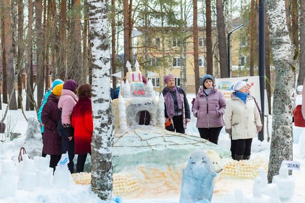 В Ухте завершился второй ежегодный фестиваль снежных скульптур "В гостях у сказки"