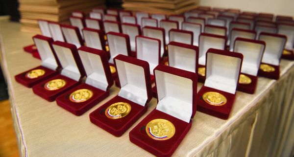 Более 60 выпускников в Ухте претендует на золотые и серебряные медали