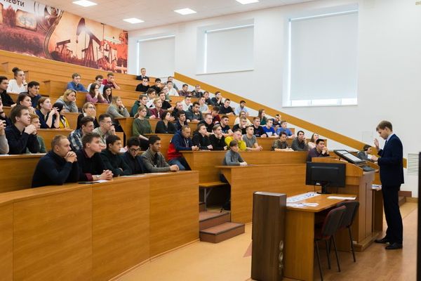 ЛУКОЙЛ-Коми предлагает абитуриентам обучиться за счет предприятия