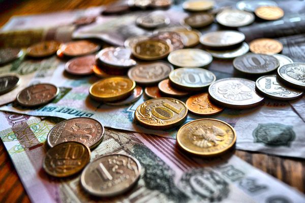 Предприниматели с помощью прокуратуры взыскивают долги по государственным и муниципальным контрактам