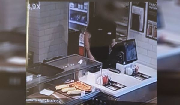 В Ухте в одной из пиццерий сотрудник украл 36 тысяч рублей