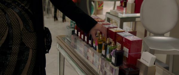 Сосногорец отправился в колонию-поселения за любовь к парфюму