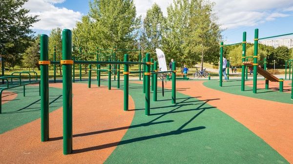 В одной из ухтинских школ хотят построить умную спортивную площадку