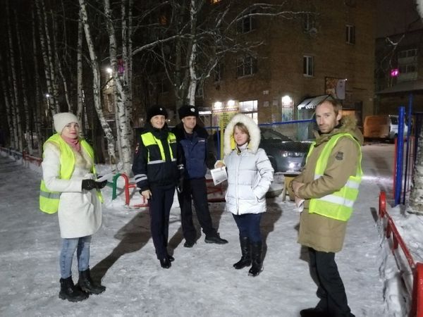 Родительский патруль детского сада № 110 напомнил о световозвращающих элементов на одежде