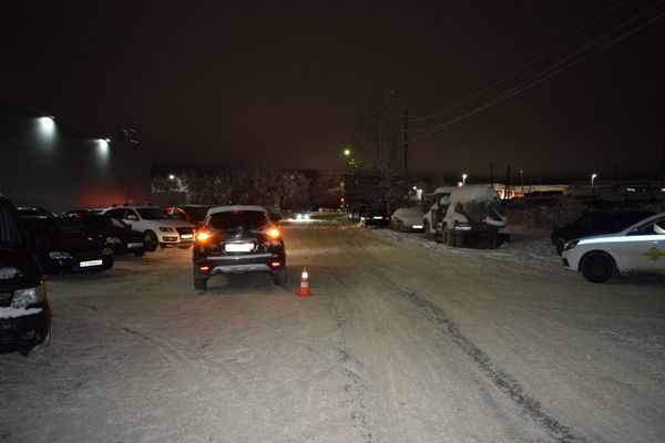 В Ухте под колеса машины попал 16-летний подросток