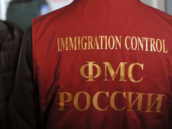 Ухтинка зарегистрировала трех граждан Узбекистана, но жить к себе не пустила