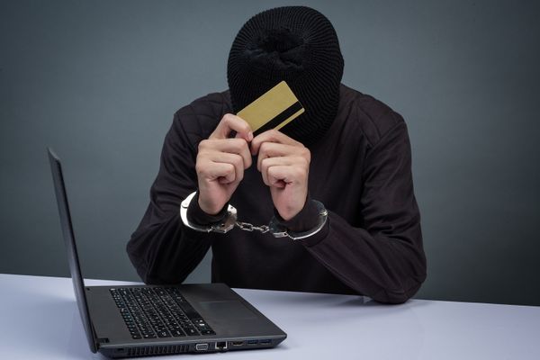 Мошенники обманули ухтинского инженера-программиста на 1,5 млн рублей